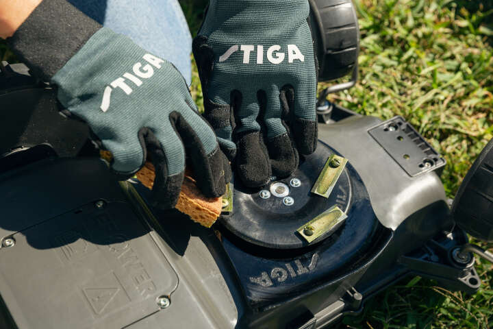 STIGA Autonomer Mähroboter A 1000